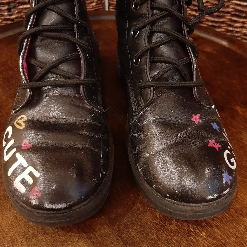Skechers Boots Girls 3 Black Gravlen Combat Rainbow Kids Grunge Hipster Pride